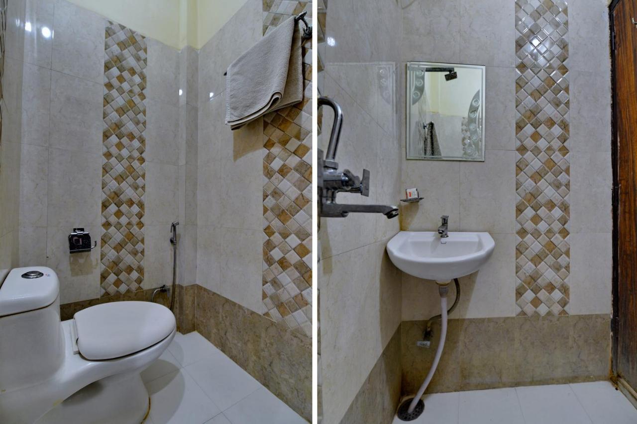 Oyo 6541 Hotel Relax Inn Ουνταϊπούρ Εξωτερικό φωτογραφία